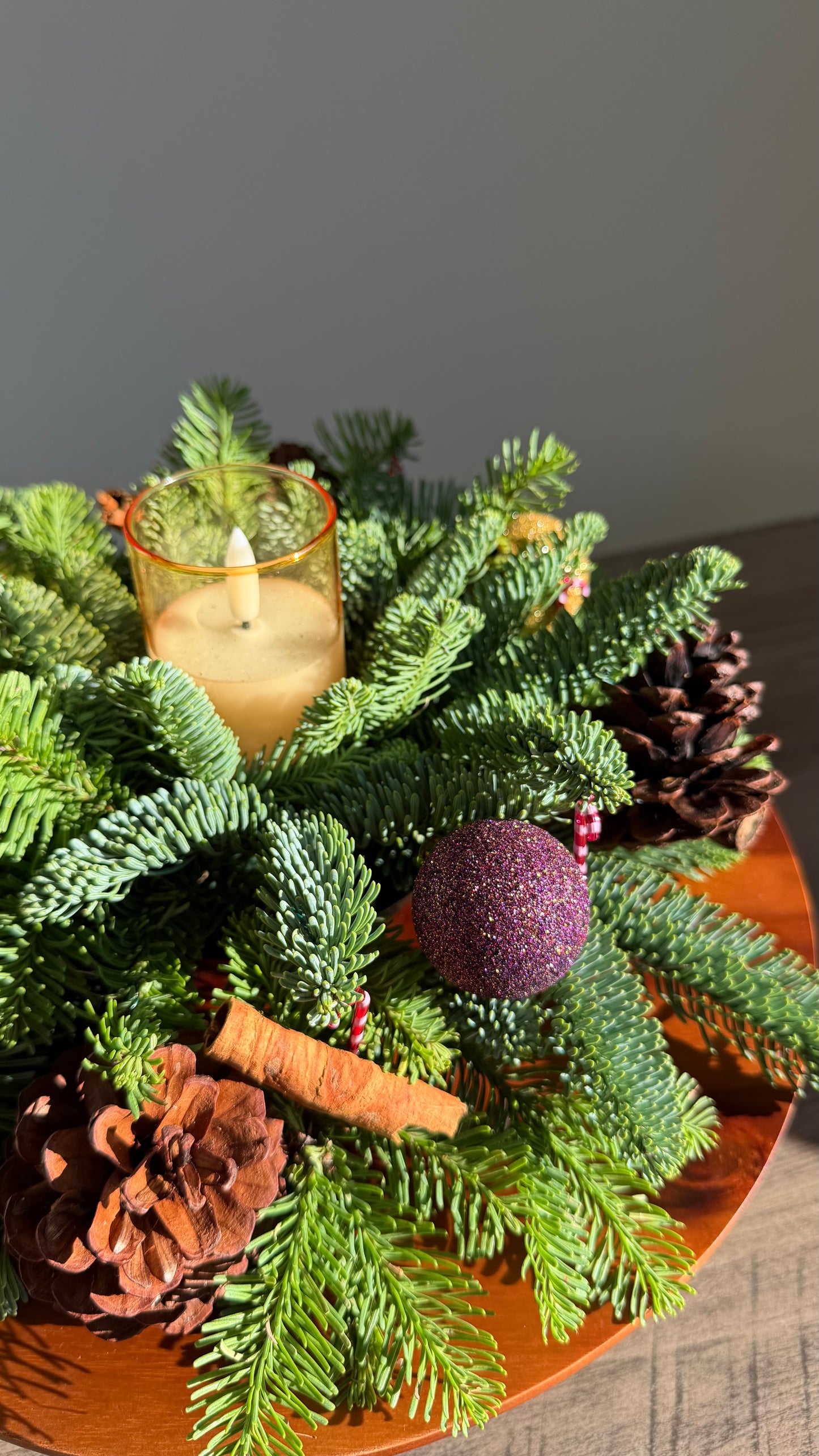 Evergreen Touch, evergreen branches