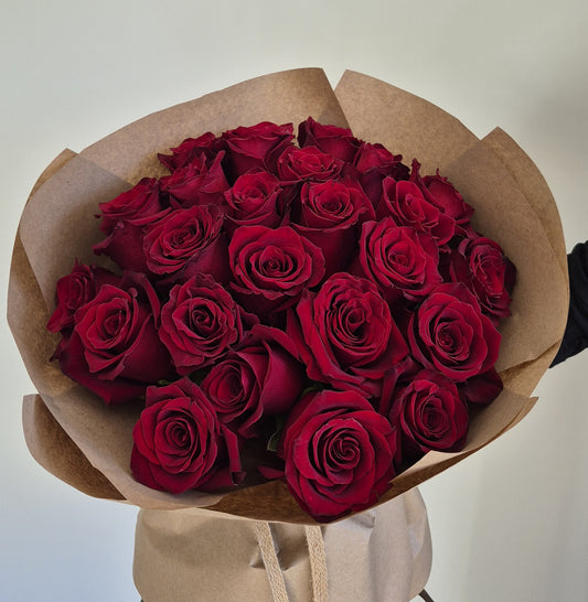Bouquet "Scarlet Flame" Red Roses