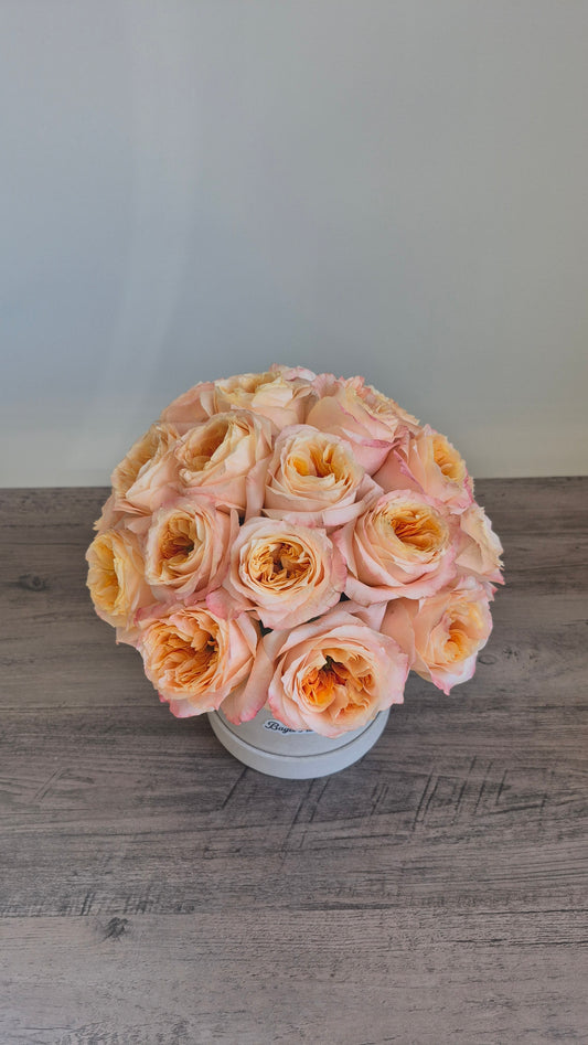 Basket "Garden Roses Vibe" Roses