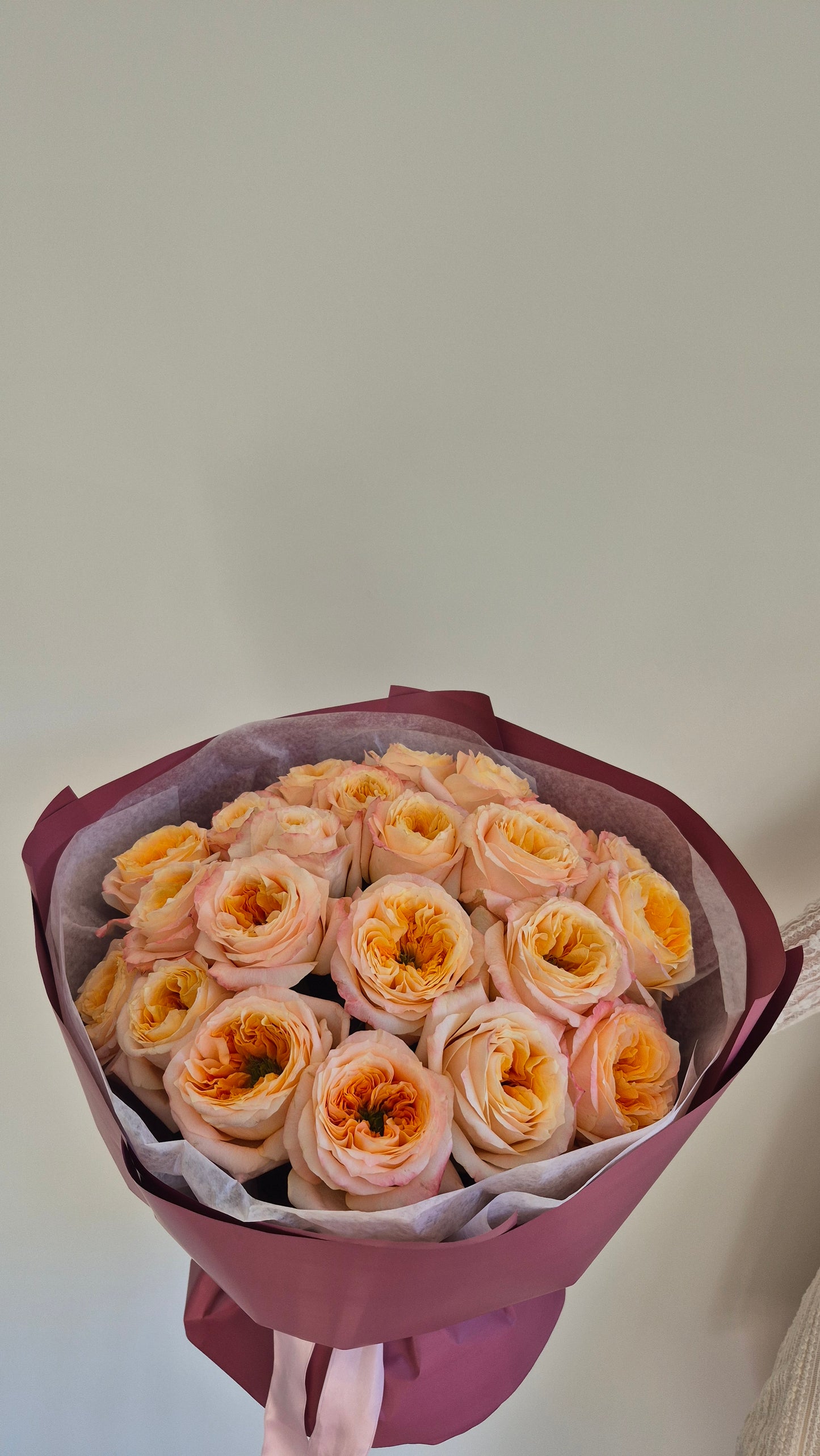 Bouquet "Crown Jewel" Roses