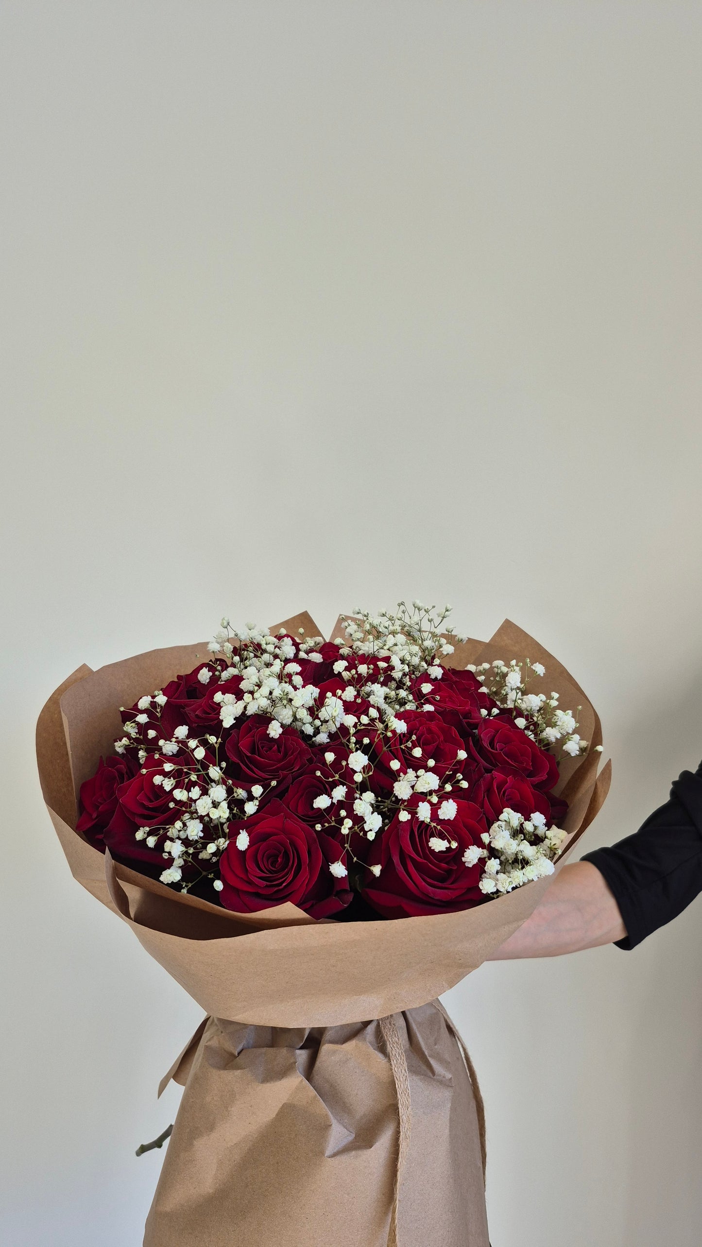 Bouquet "Firefly Dance" Red Roses, Gypsophila