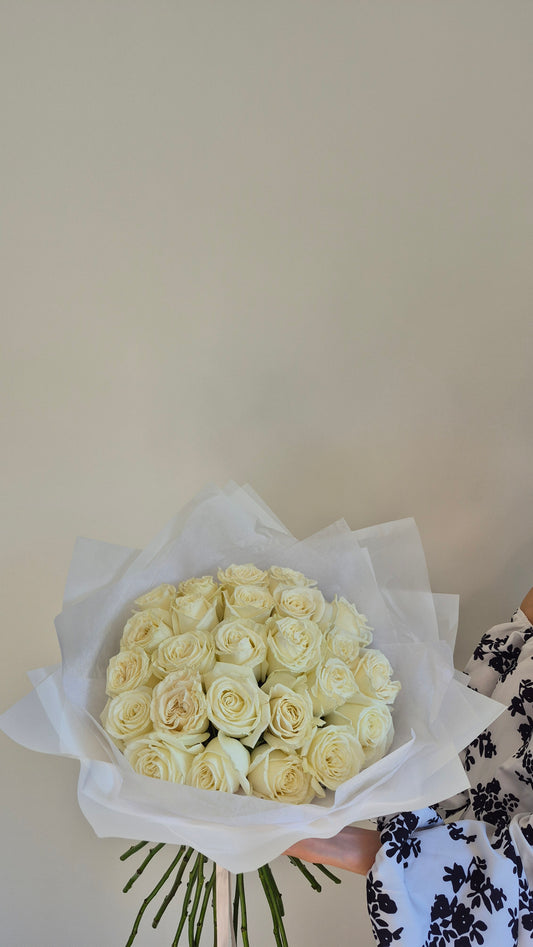 Bouquet "Pure Elegance" White Roses