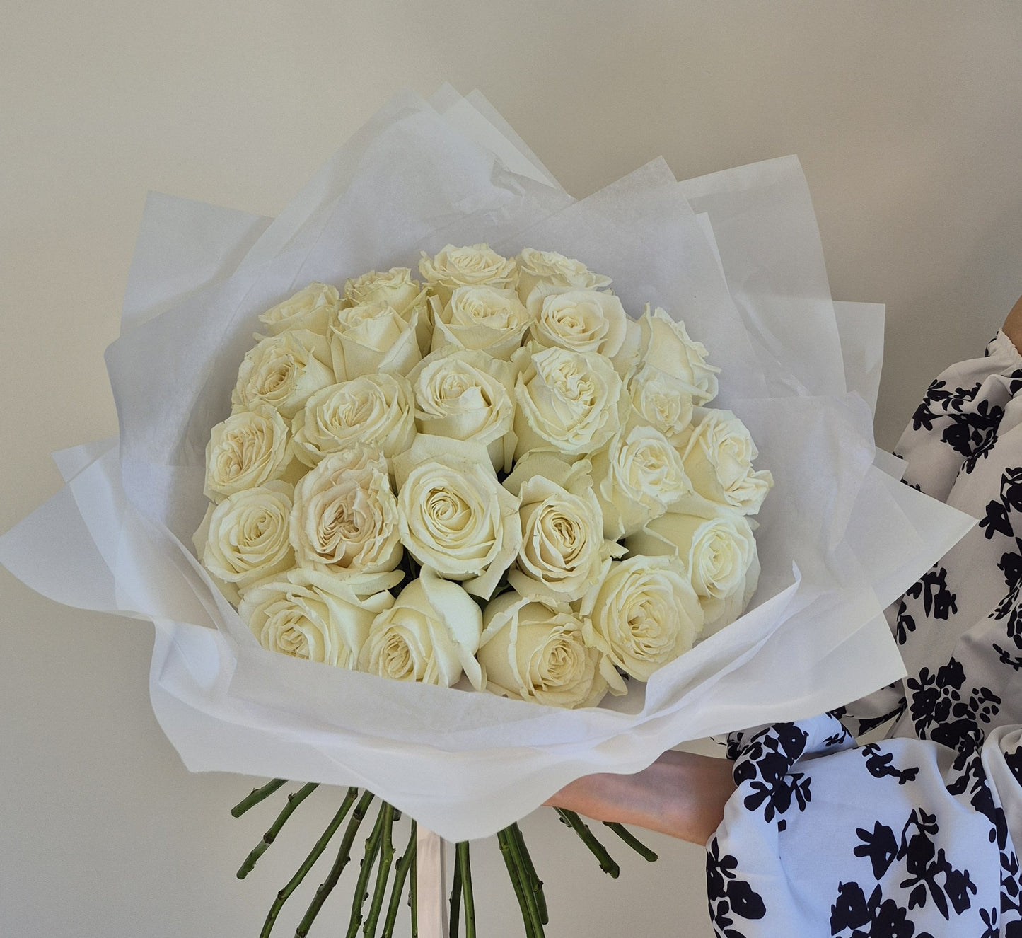 Bouquet "Pure Elegance" White Roses