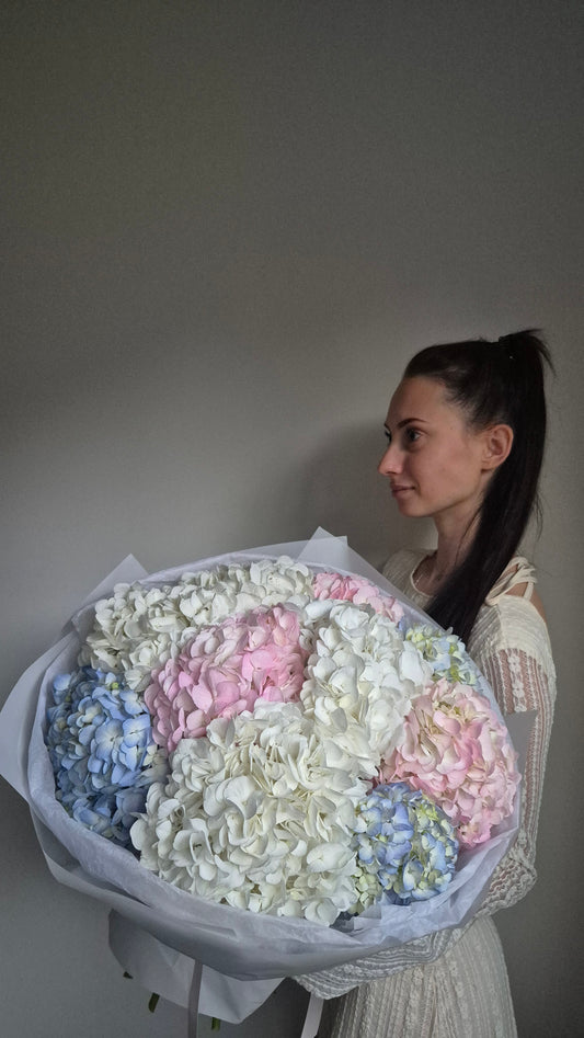 Bouquet "Cotton Sky" Hydrangeas
