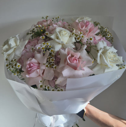 Bouquet "Love Letter" French Roses, Hydrangea