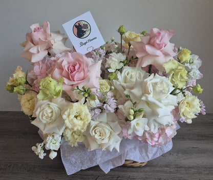 Basket "Garden Reverie" French Roses, Hydrangea, Lisianthus