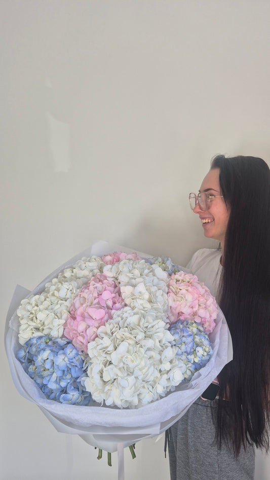 Bouquet "Cotton Sky" Hydrangeas