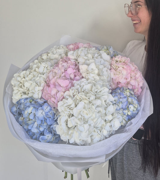 Bouquet "Cotton Sky" Hydrangeas