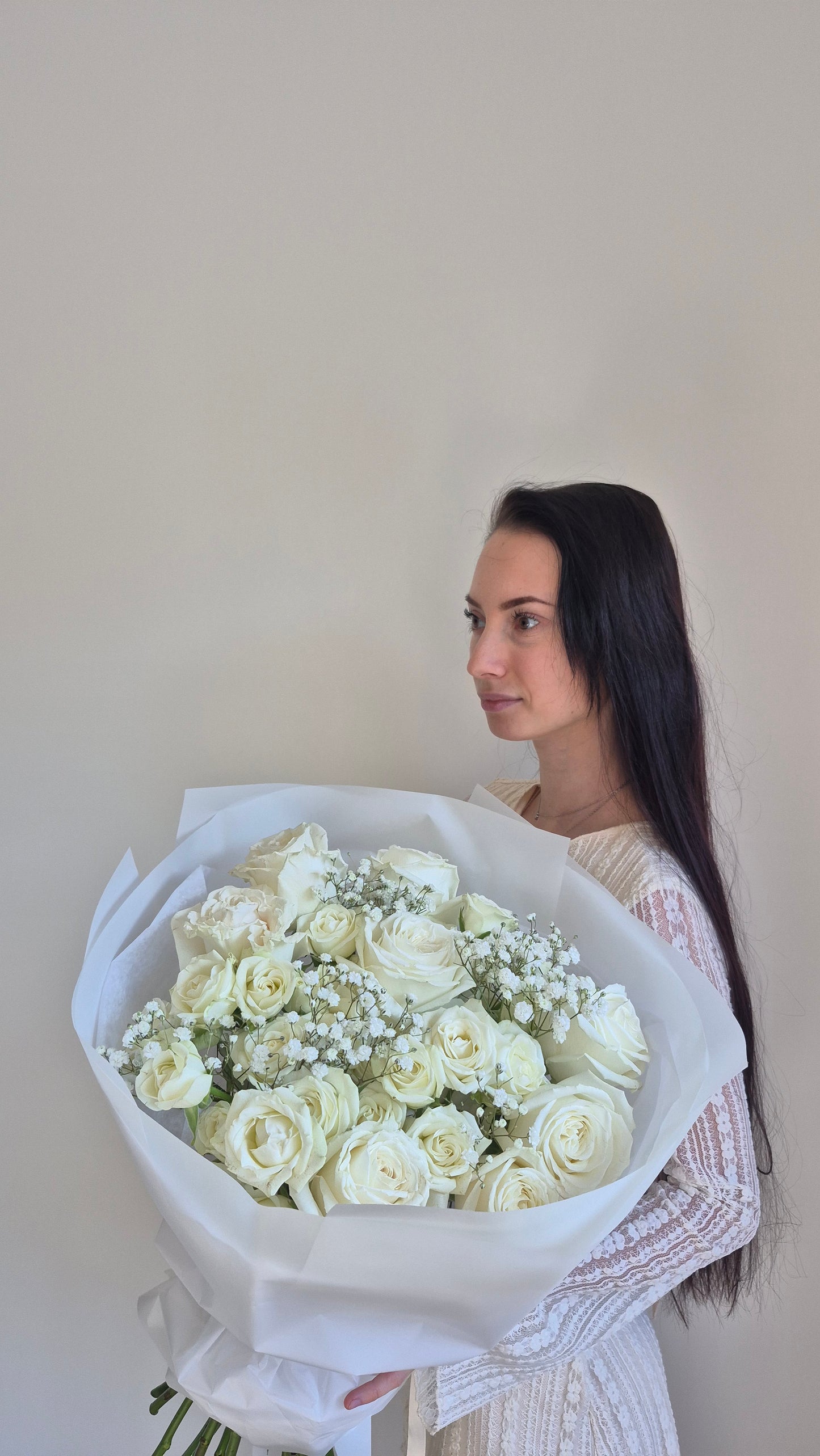 Bouquet "White Lace" White Roses, Spray roses, Gypsophila