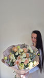 Bouquet "Graceful Harmony" Roses, Spray Roses
