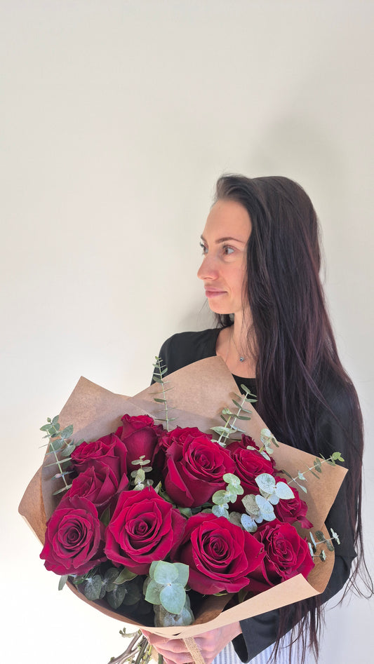 Bouquet "Red Forest" Red Roses