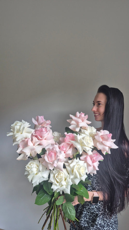 Bouquet "Twisted Elegance" French Roses