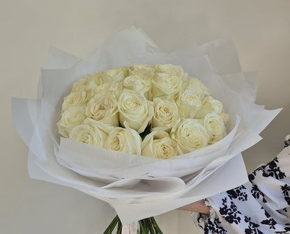 Bouquet "Pure Elegance" White Roses